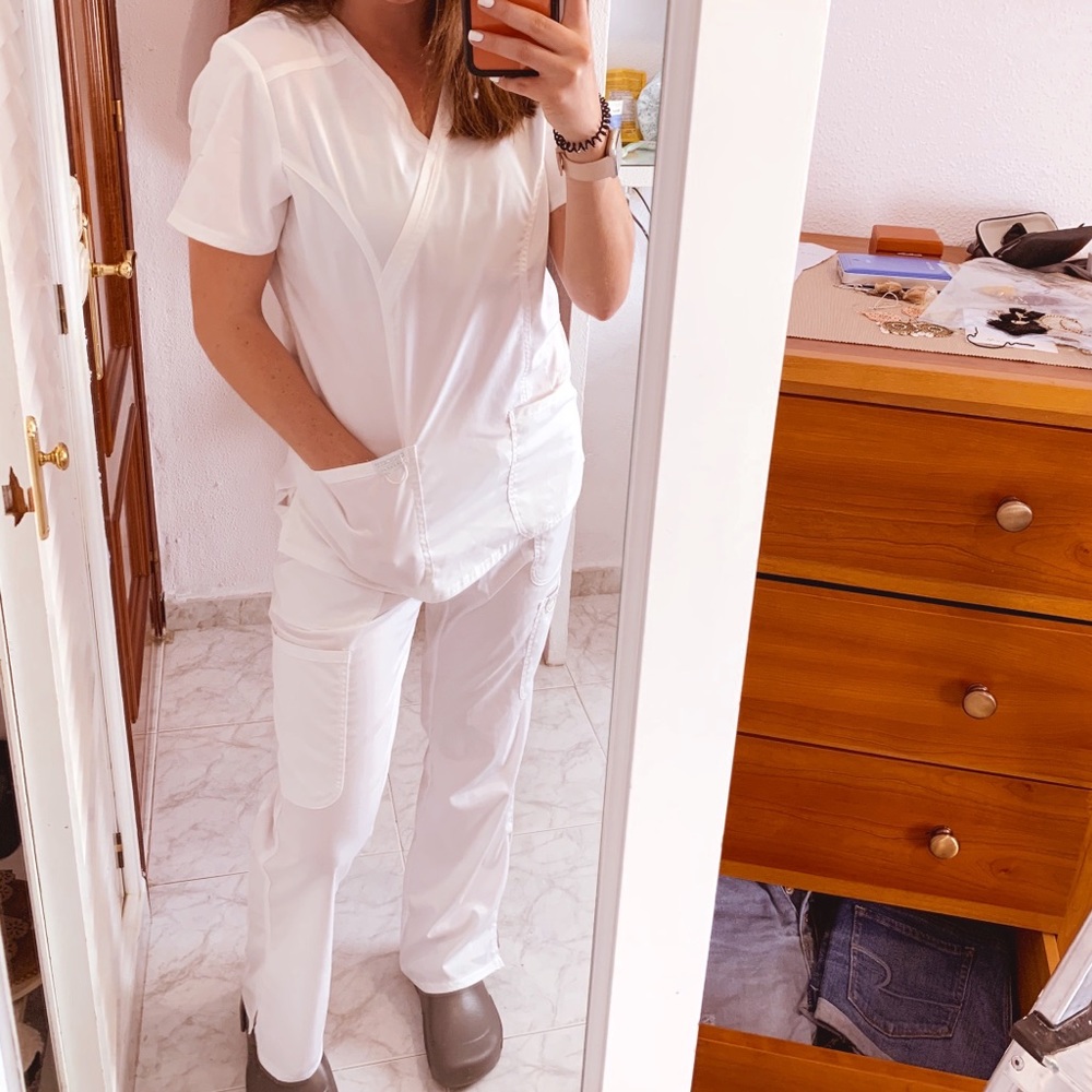 Cherokee scrubs